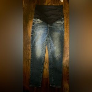 Pinkblush maternity jeans. Size 31.